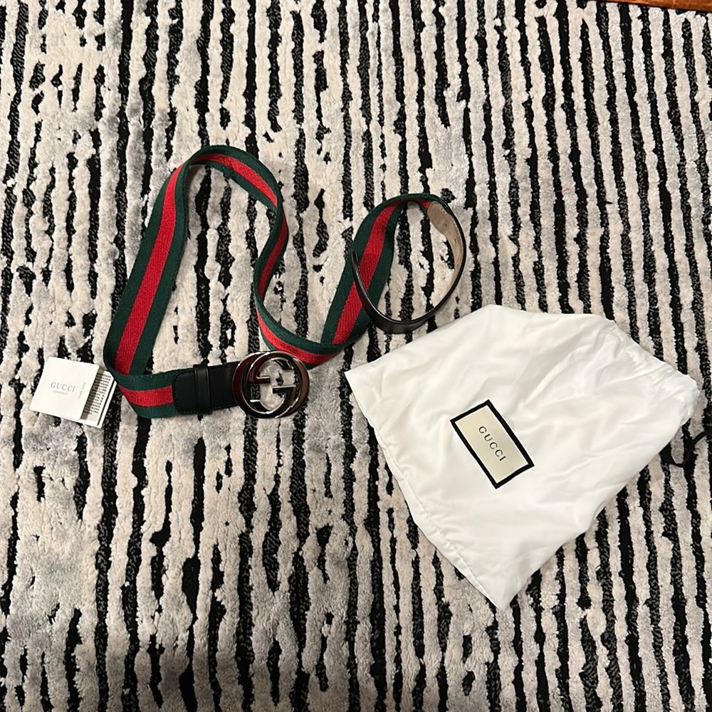Authentic gucci belt